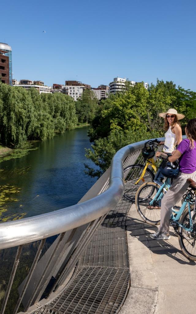 Port Marianne vélo montpellier vert