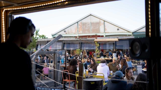 Halle_Tropisme_exterieur