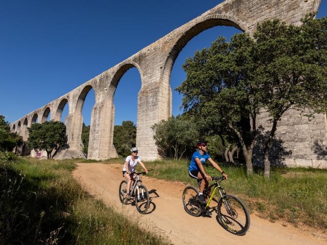 Aqueduccastries