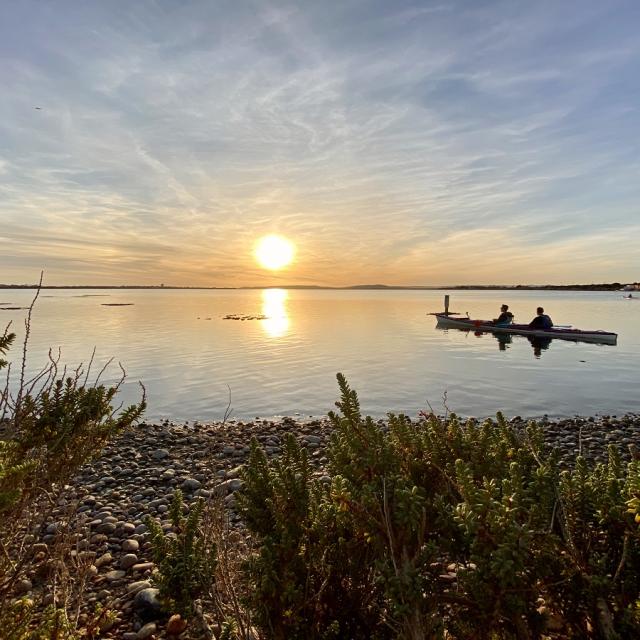 Perols Etang de l'or couchant kayak de mer