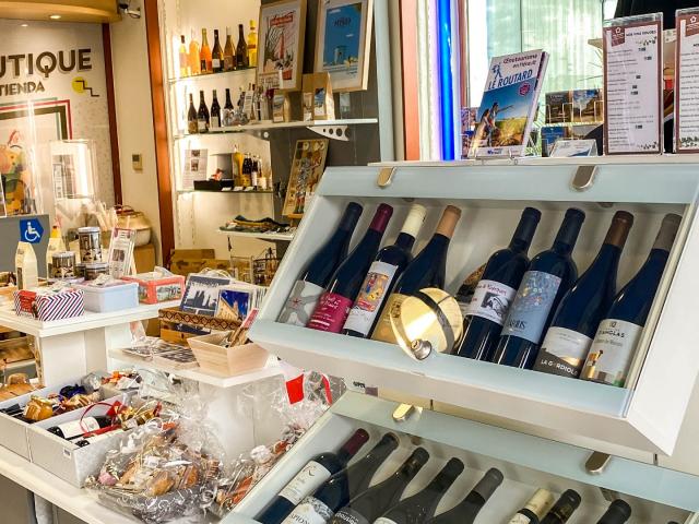 Boutique_OfficedeTourisme_vuegenerale