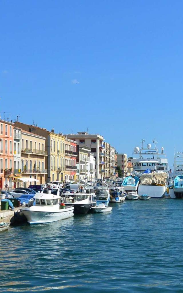 Sete_Port_Maisons_Colorees_Bateaux