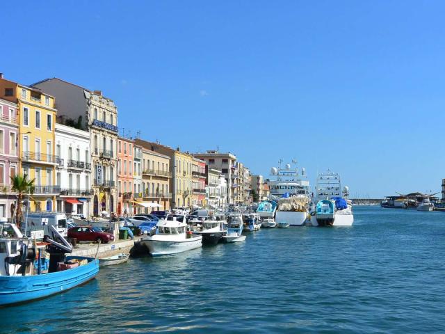 Sete_Port_Maisons_Colorees_Bateaux