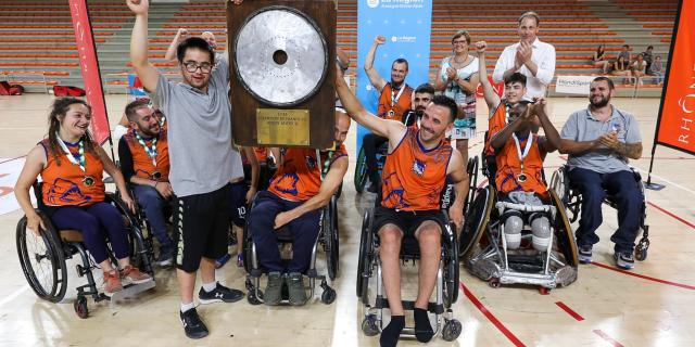 Rugby_fauteuil_7_Sharks